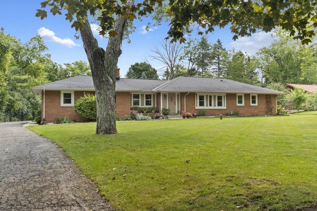 11456 N Solar AVENUE, Mequon, WI 53097