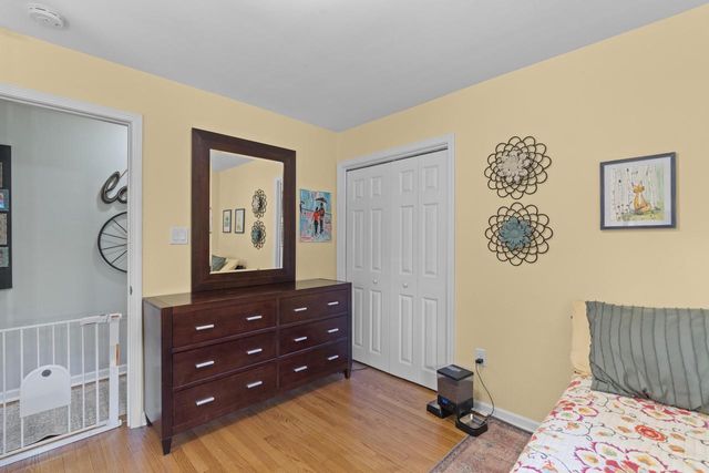 11456 N Solar AVENUE, Mequon, WI 53097