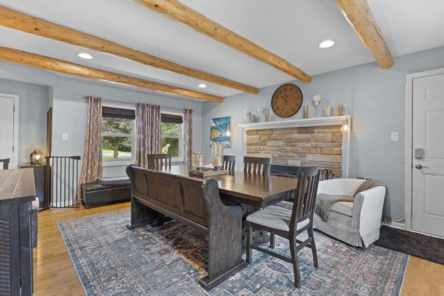 11456 N Solar AVENUE, Mequon, WI 53097