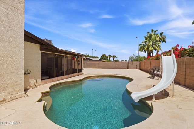 4601 W GOLDEN Lane, Glendale, AZ 85302