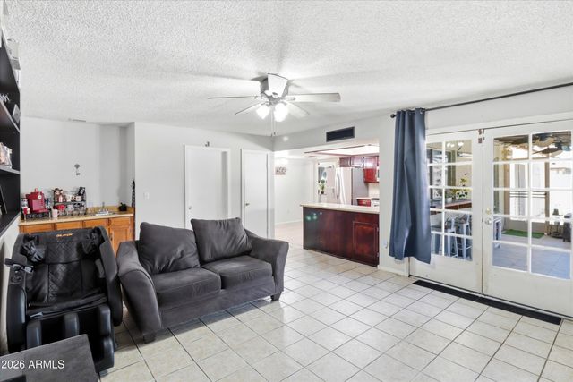 4601 W GOLDEN Lane, Glendale, AZ 85302