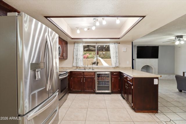 4601 W GOLDEN Lane, Glendale, AZ 85302