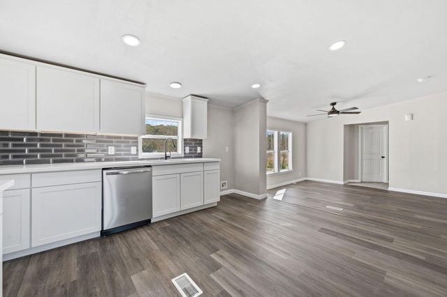 1193 County Road 3011, Dayton, TX 77535