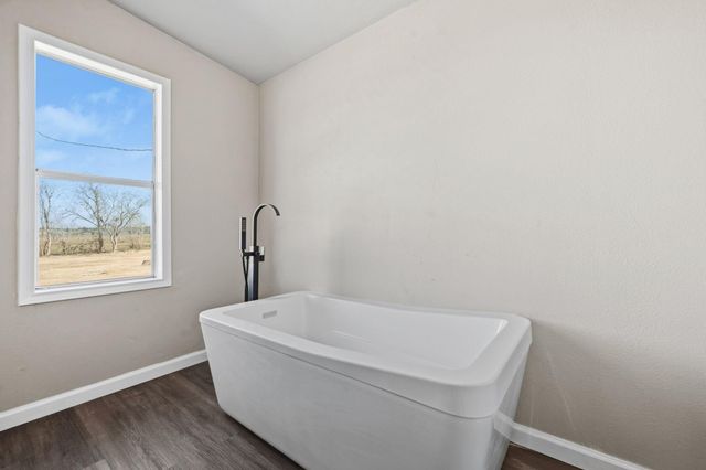 1193 County Road 3011, Dayton, TX 77535