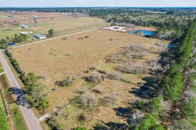 1193 County Road 3011, Dayton, TX 77535