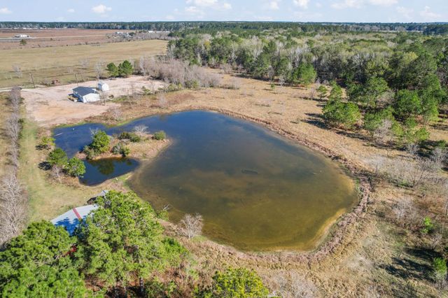 1193 County Road 3011, Dayton, TX 77535