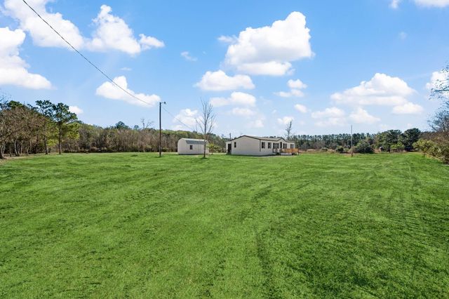 1193 County Road 3011, Dayton, TX 77535