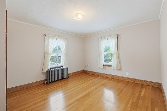 86 Hawthorne St, Boston, MA 02131