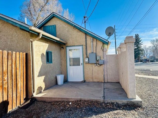 131 10th St, Alamosa, CO 81101