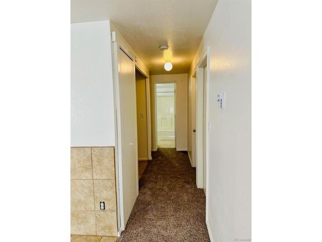131 10th St, Alamosa, CO 81101