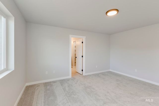 1071 Woods Bog Ave, Middleton, ID 83644