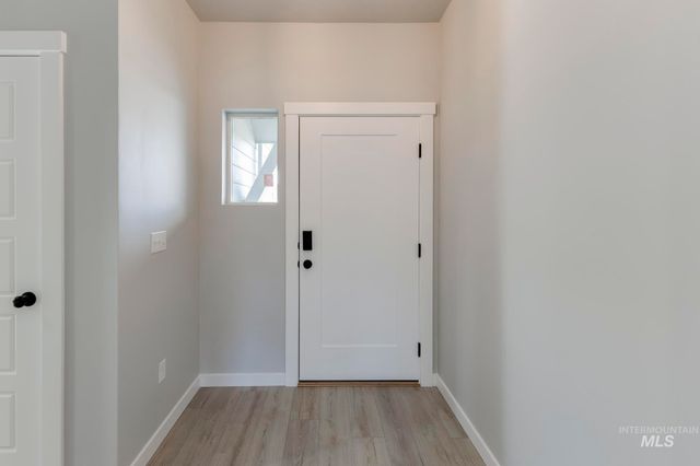 1071 Woods Bog Ave, Middleton, ID 83644