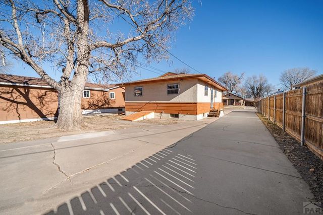 943 Bragdon Ave, Pueblo, CO 81004