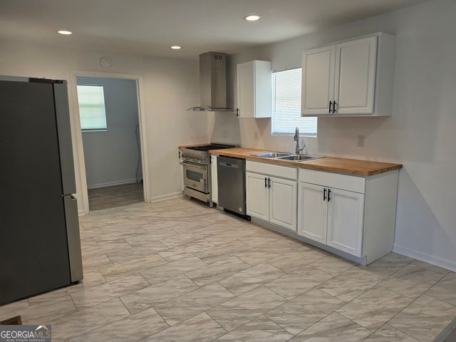 565 Dennard Road, Dry Branch, GA 31020