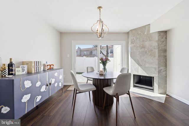 262 GRISSCOM CT, Marlton, NJ 08053