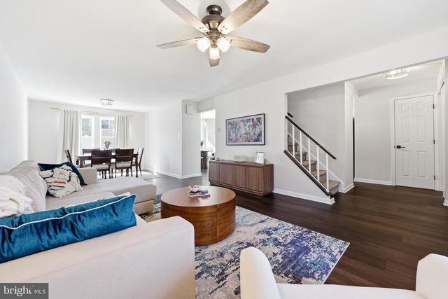 262 GRISSCOM CT, Marlton, NJ 08053