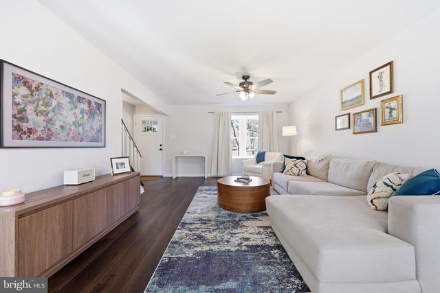 262 GRISSCOM CT, Marlton, NJ 08053