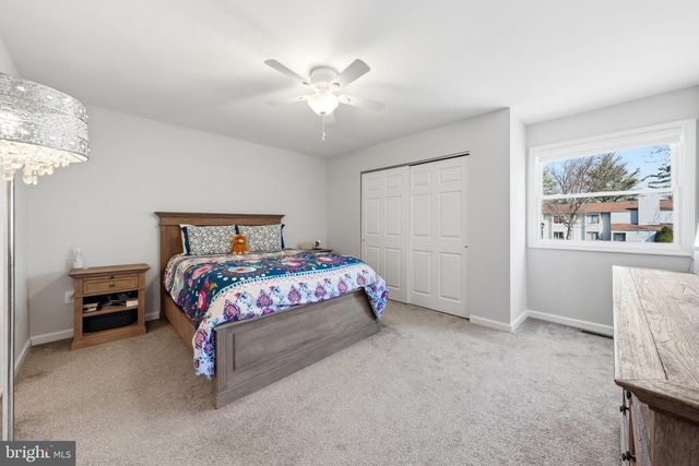 262 GRISSCOM CT, Marlton, NJ 08053