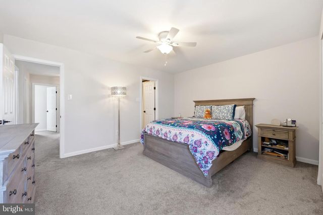 262 GRISSCOM CT, Marlton, NJ 08053