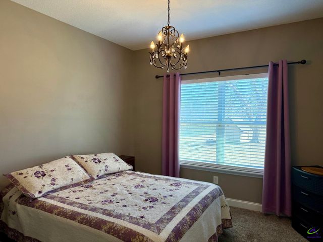 159 Jockey Lane, Cochran, GA 31014