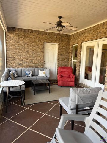 159 Jockey Lane, Cochran, GA 31014