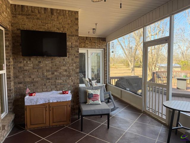 159 Jockey Lane, Cochran, GA 31014