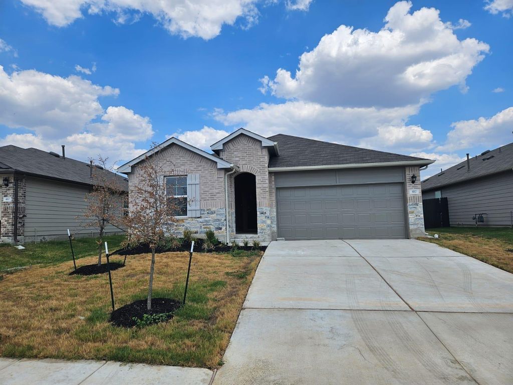 412 Aylor WAY, Lockhart, TX 78644