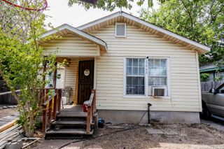 2040 W Laurel, San Antonio, TX 78201