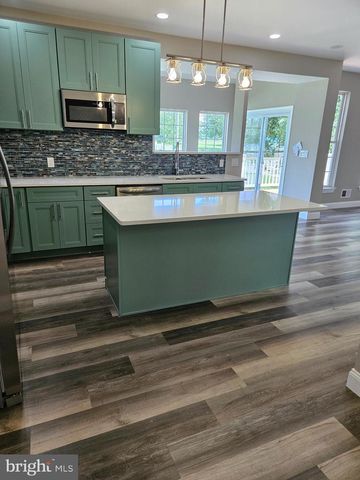 2 DEERFIELD, Seabrook, NJ 08302