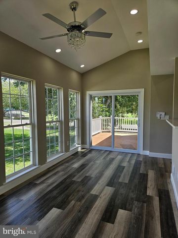 2 DEERFIELD, Seabrook, NJ 08302