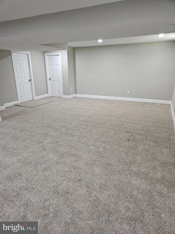 2 DEERFIELD, Seabrook, NJ 08302