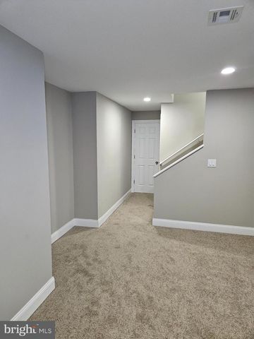 2 DEERFIELD, Seabrook, NJ 08302
