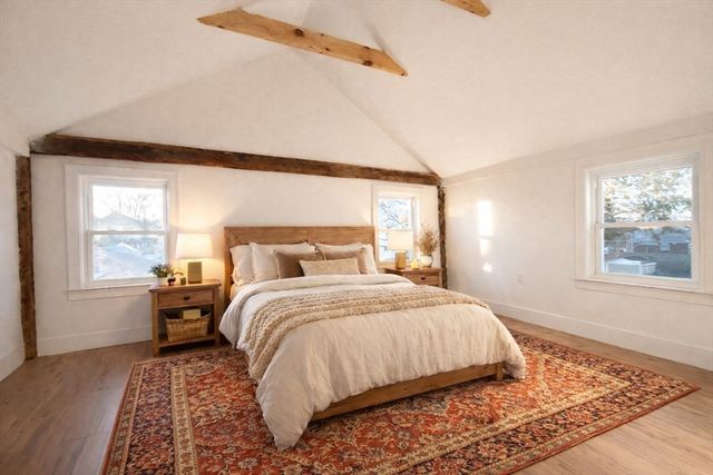 19 Jenney St, New Bedford, MA 02740