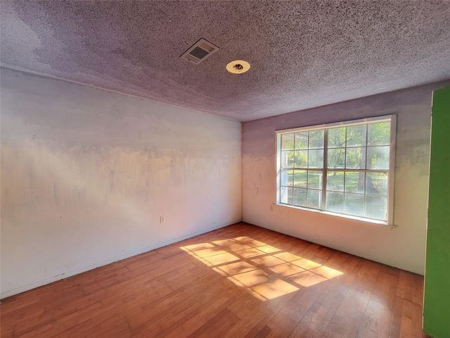 2263 Fm 2610 Road, Cleveland, TX 77327