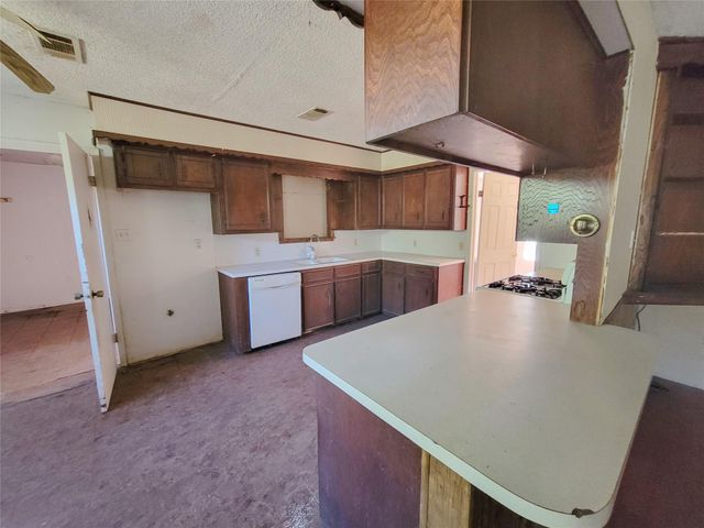 2263 Fm 2610 Road, Cleveland, TX 77327