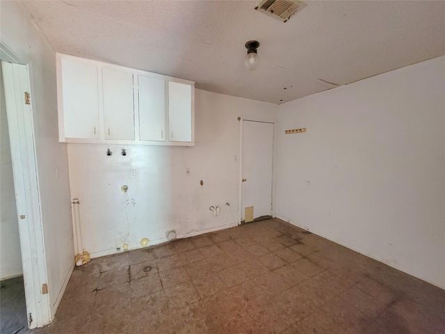 2263 Fm 2610 Road, Cleveland, TX 77327