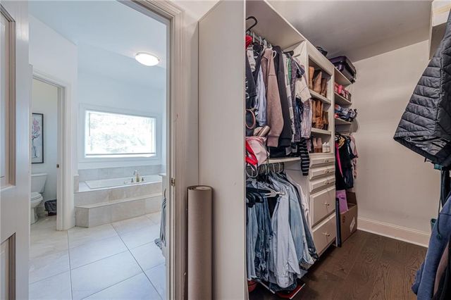 205 Chiswick Close, Johns Creek, GA 30022