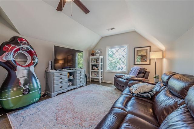 205 Chiswick Close, Johns Creek, GA 30022