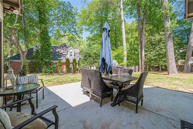 205 Chiswick Close, Johns Creek, GA 30022
