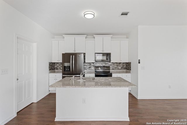 6630 Freedom Ridge, San Antonio, TX 78242