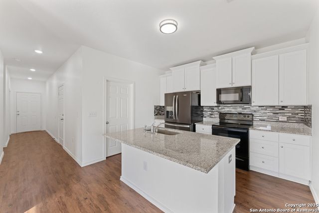 6630 Freedom Ridge, San Antonio, TX 78242