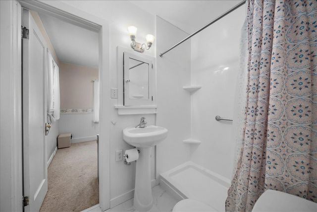 3138 E 33rd Ave, Spokane, WA 99203
