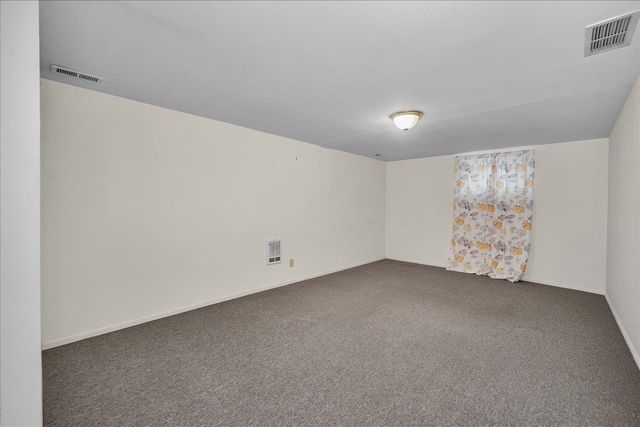 3138 E 33rd Ave, Spokane, WA 99203