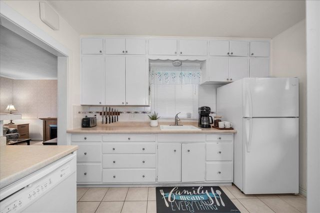 3138 E 33rd Ave, Spokane, WA 99203