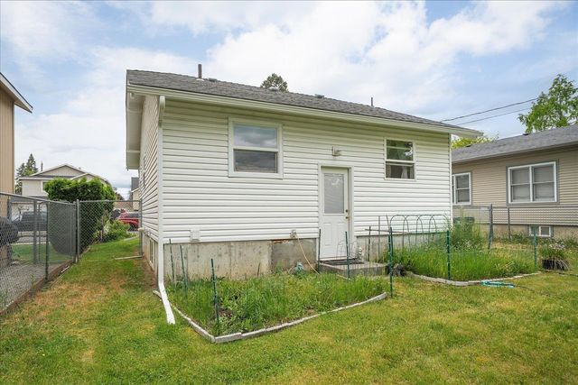 3138 E 33rd Ave, Spokane, WA 99203