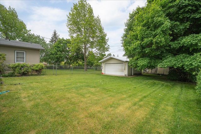 3138 E 33rd Ave, Spokane, WA 99203