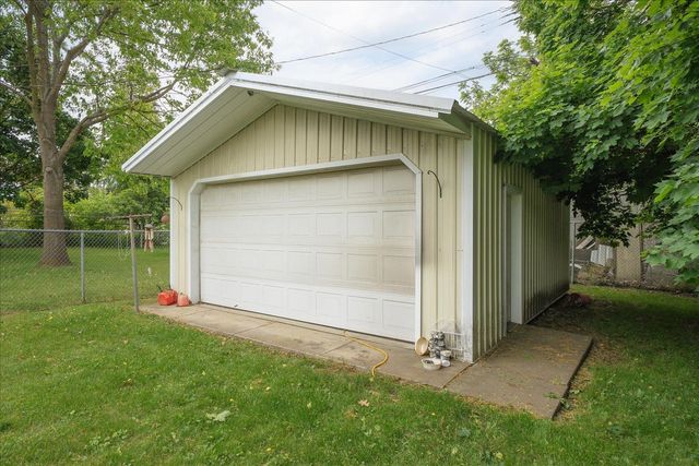 3138 E 33rd Ave, Spokane, WA 99203