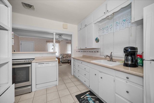 3138 E 33rd Ave, Spokane, WA 99203