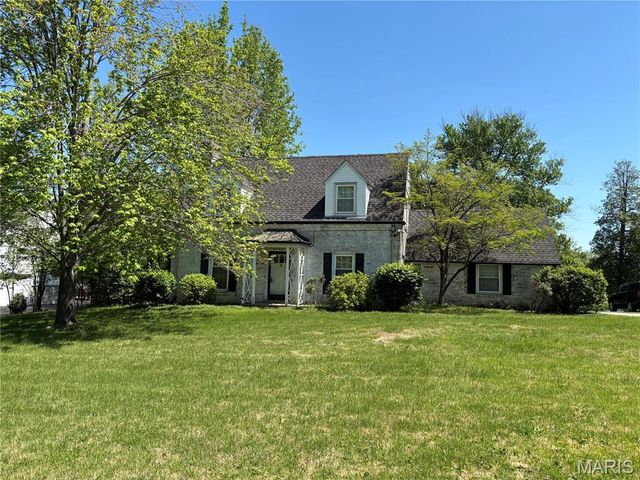 908 Woodshire Lane + Lot A, Creve Coeur, MO 63141