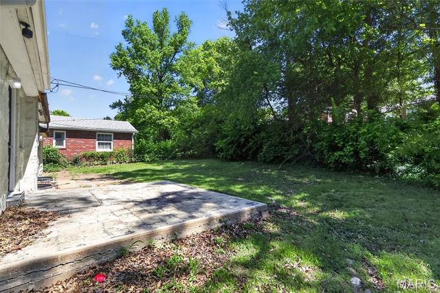 1924 Alert Drive, St Louis, MO 63114